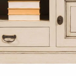 Vintage-TV-Lowboard Helsing im Landhausstil