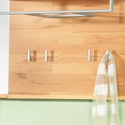 Wandgarderobe Coestra aus Kernbuche Massivholz