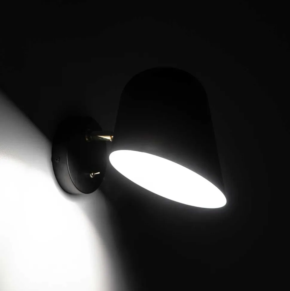 Wandleuchte in modernem Design - Loisava