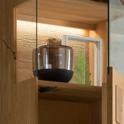 Wand-Vitrine aus Wildeiche Massivholz - Millena