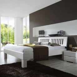 Weißes Doppelbett Calicantas aus Buche Massivholz