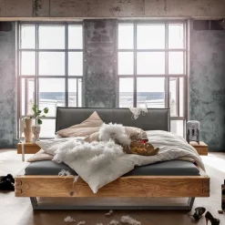 Wildeiche Balkenbett mit Leder-Kopfteil - Reneva