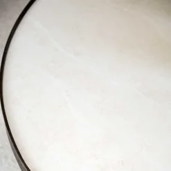 Wohnzimmer Couchtisch mit runder Keramikplatte - Wyola