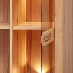 Wohnzimmervitrine aus Kernbuche mit LED - Amyonta