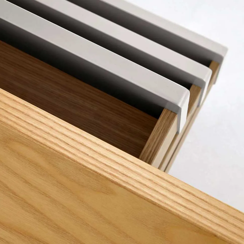 150x78x42 Kommode in Lichtgrau & Esche - Tadahiro