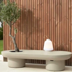 140x30x60 Ovaler Tisch aus Leichtbeton - Catania